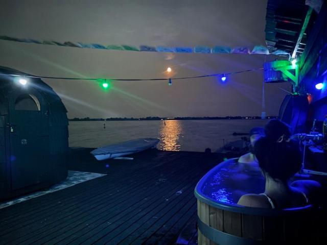 Houseboat Uitzicht Over Veluwemeer, Natuurlokatie, Prachtige Vergezichten Biddinghuizen Exterior foto